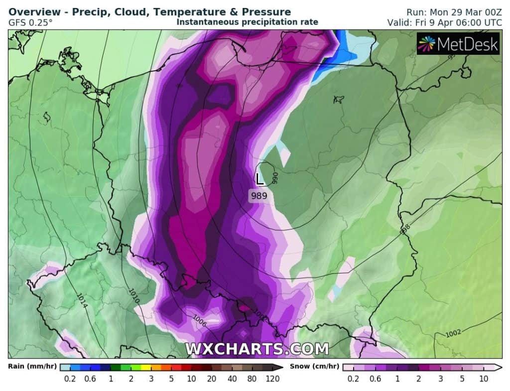 Atak zimy. Model GFS widzi śnieżny niż z południa