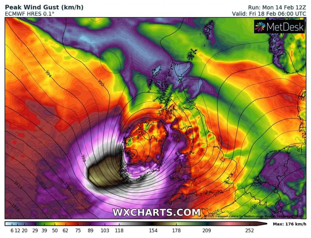 Des vents violents de force destructrice frapperont les îles britanniques