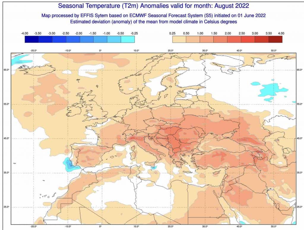 Pogoda długoterminowa na sierpień 2022. Niebezpieczna aura, silne burze, upały i noce tropikalne w Polsce