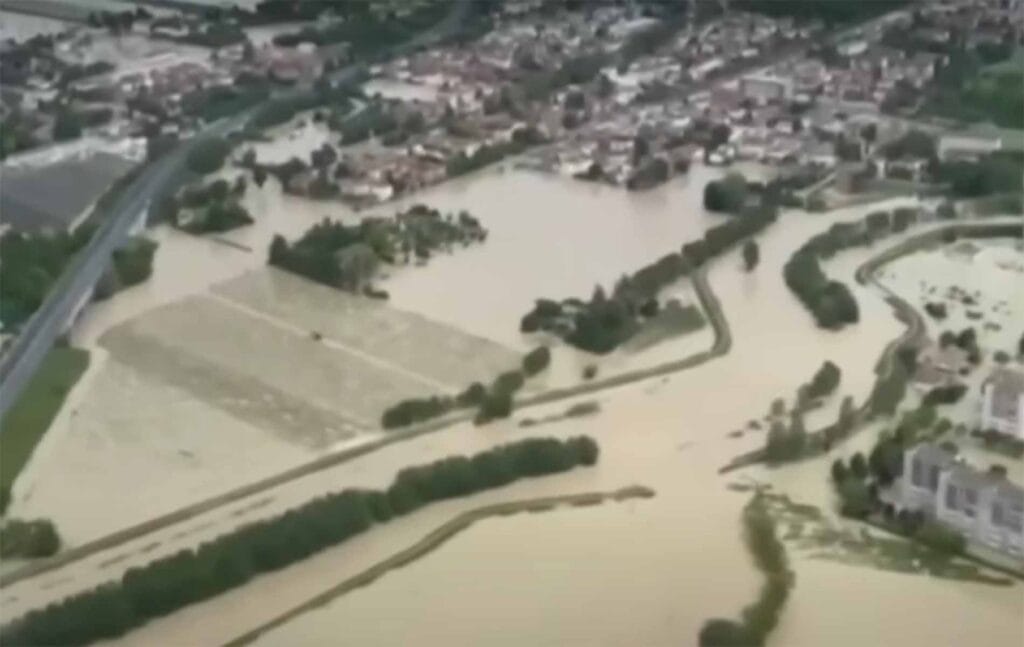 Powódź we Włoszech. Katastrofalna pogoda. Ofiary śmiertelne