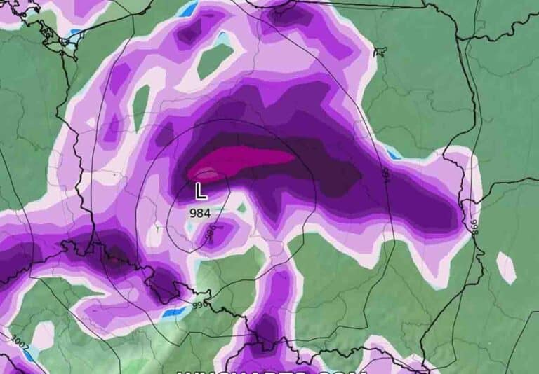 Atak zimy w Polsce. Silne śnieżyce przyniosą 40 cm śniegu. Prognoza pogody