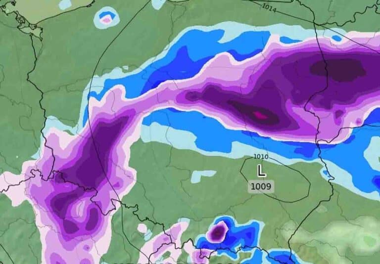 Śnieżyca w Polsce. Atak zimy w listopadzie przyniesie 20 cm śniegu