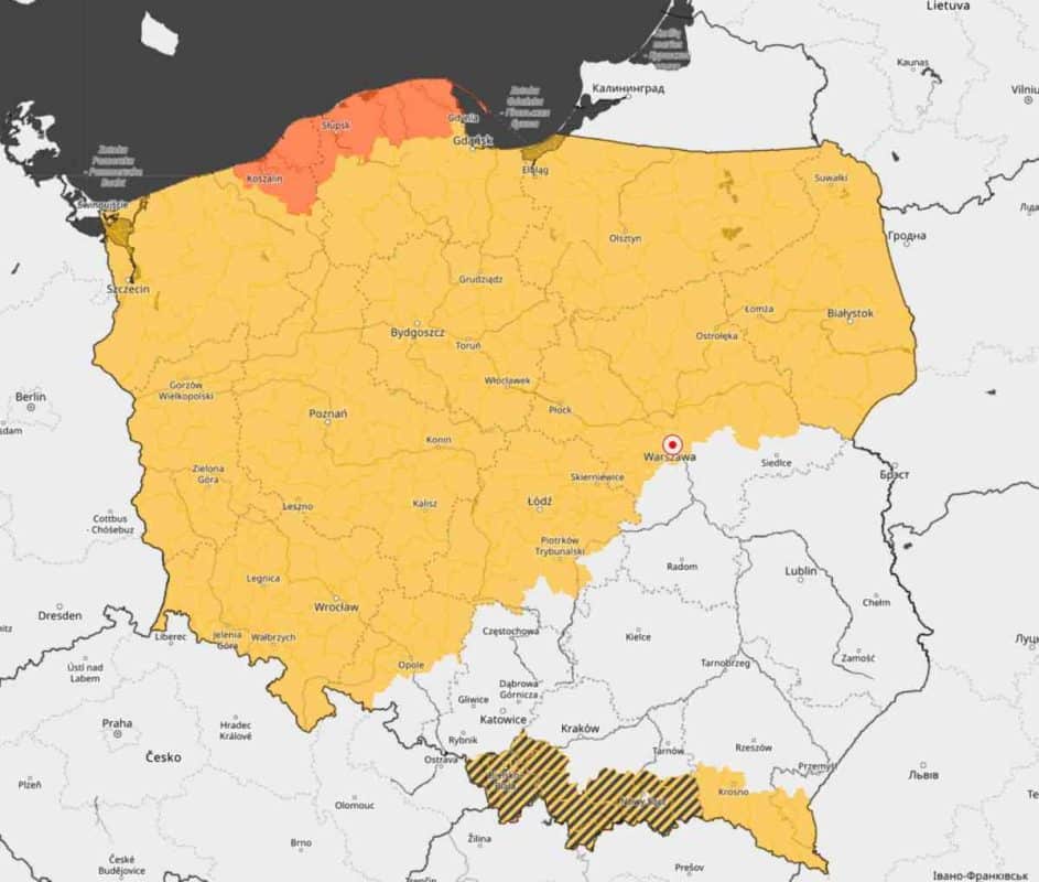 silny wiatr i groźna pogoda w kraju