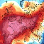 Upał blisko Polski. Później nawałnice i burze. Prognoza temperatury