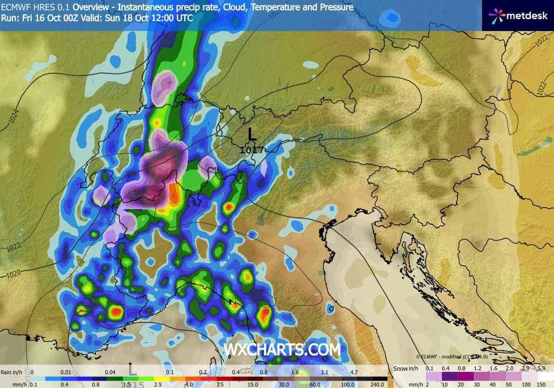 Październikowy atak zimy i silne śnieżyce w regionach alpejskich.